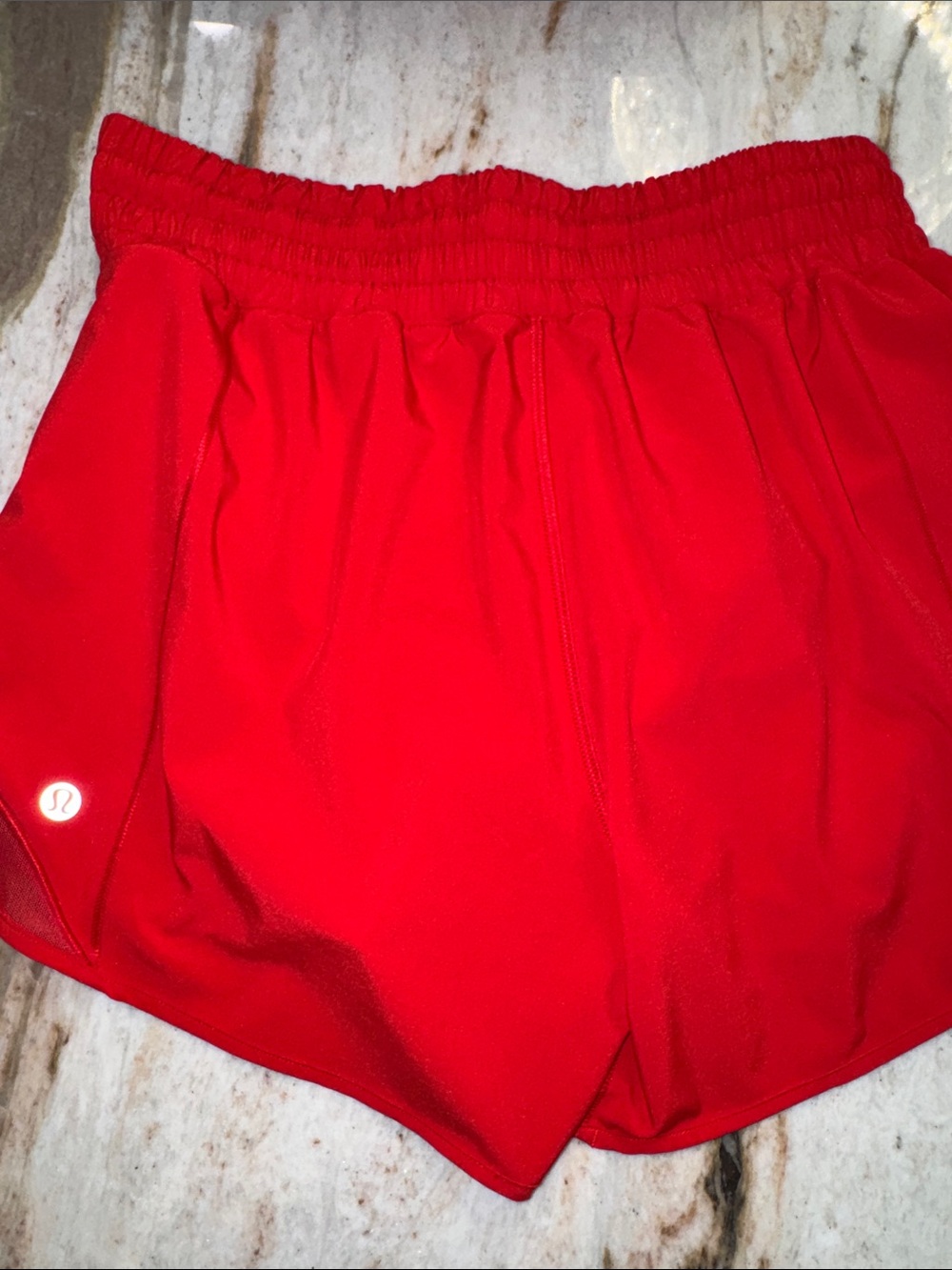 🔥 Lululemon Hotty Hot High-Rise Lined Short 4" Lulu Red SIZE 6 - Picture 12 of 14